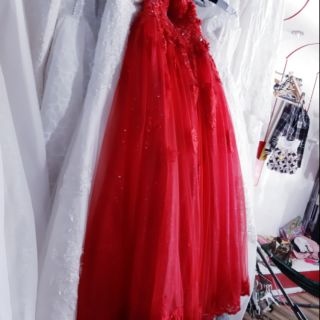 Váy cưới thanh lý...