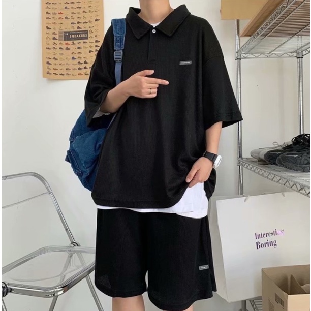 Xu hướng phiên bản Hàn Quốc áo phông nam phù hợp với cổ áo rộng rãi gấp lại cổ áo nam quần short ngắn tay nam áo sơ mi nam polo đồng màu bộ đồ thể thao