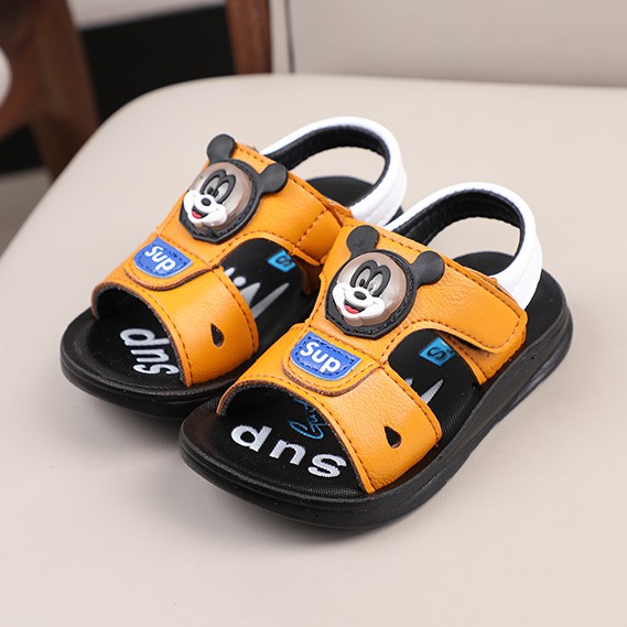 sandal bé trai size 22-26 gấu key