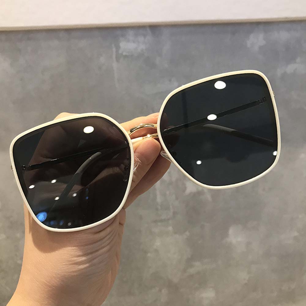 Kính mát thiết kế thời trang phong cách Hàn Quốc chống tia UV400 cho nữ