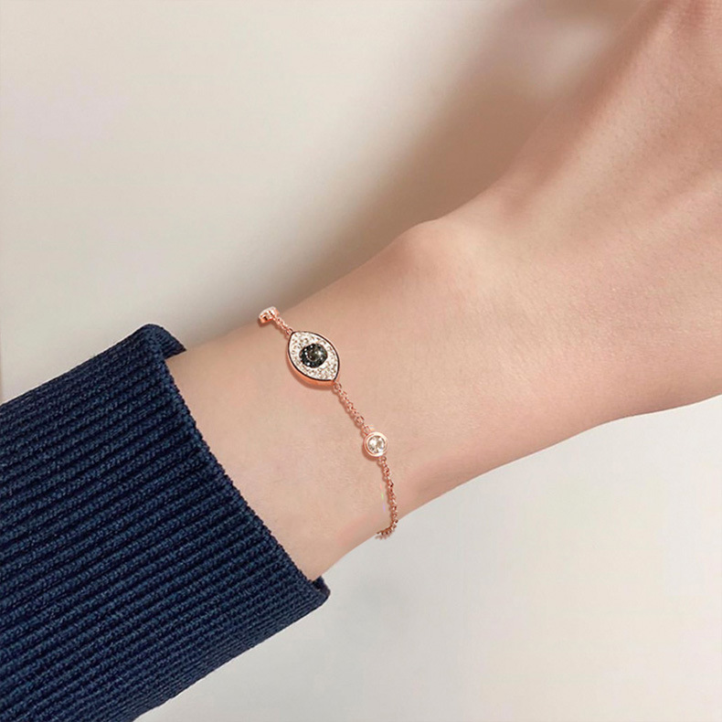 Lắc tay nữ mạ vàng 18k thép titan phong cách Hàn quốc cho nữ