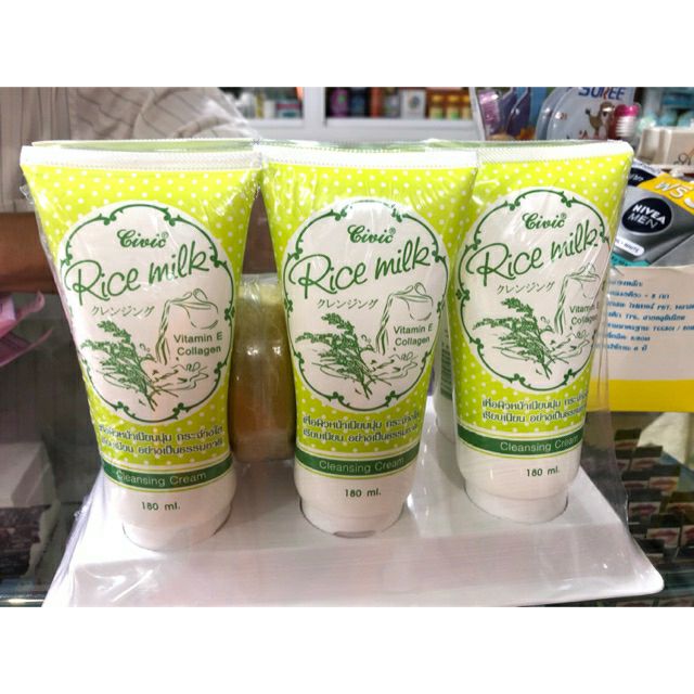 Sữa rửa mặt gạo hàn quốc