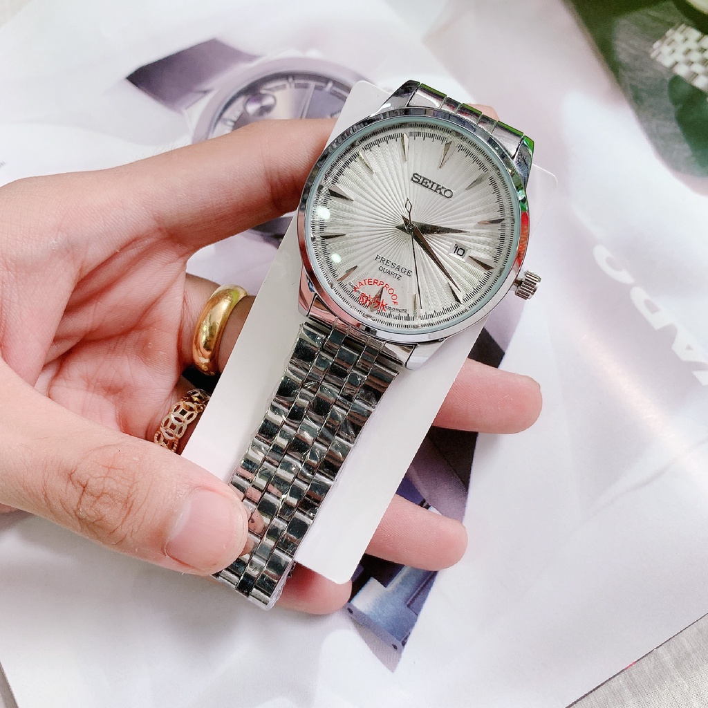 Đồng hồ nam Seiko trắng chất liệu dây kim loại lịch lãm | BigBuy360 - bigbuy360.vn