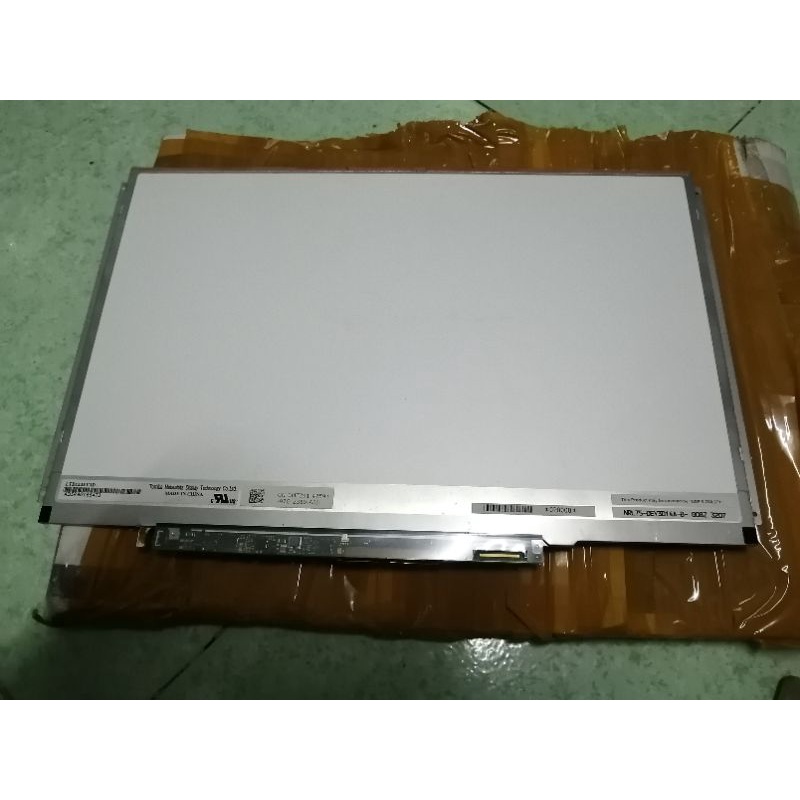 Màn hình và cáp màn zin laptop Dell Latitude E4300 | BigBuy360 - bigbuy360.vn