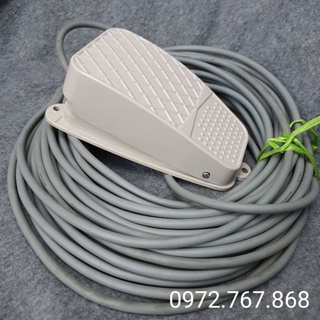 Công tắc bàn đạp chân 220v-10a fs-3
