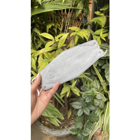 300 chiếc khẩu trang KF94 Hoàng Dũng , 4 lớp vải cao cấp chống giọt bắn và bụi mịn