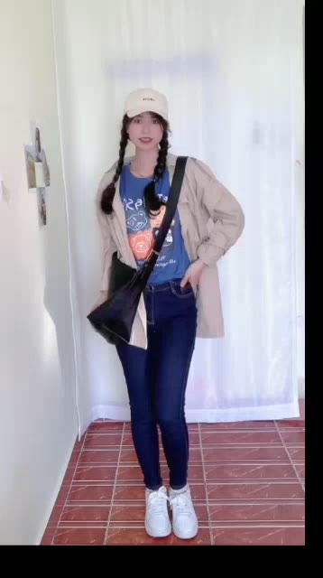 Áo thun nữ tay ngắn in chữ ME đơn giản chất vải cotton thoáng mát | BigBuy360 - bigbuy360.vn