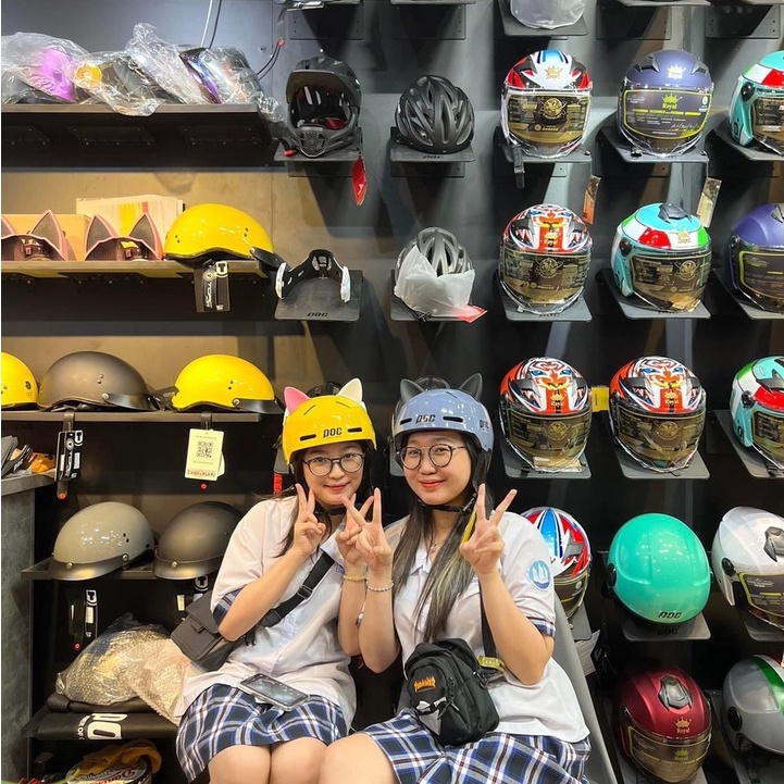 Mũ bảo hiểm POC 05 tặng kèm tai mèo cute  POC Helmets