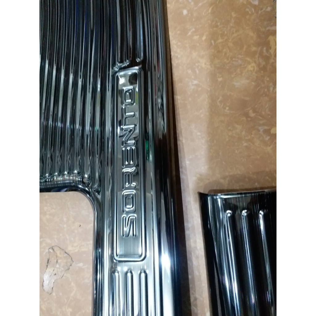 Bộ nẹp chân Trong và Ngoài 8 chi tiết xe Kia Sorento đời 2021