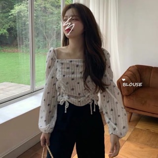 Áo cổ vuông dây rút dáng crotop