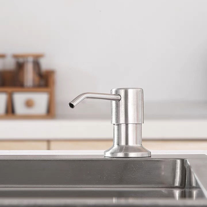 Vòi dẫn nước rửa chén thông mình gắn bồn rửa bát