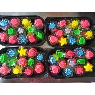 sét 20 khuôn silicon mẹ con ( 10  khuôn 5cm , 10 khuôn 3cm)