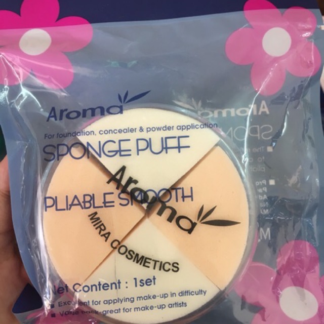 Hộp 4 bông phấn trang điểm Aroma