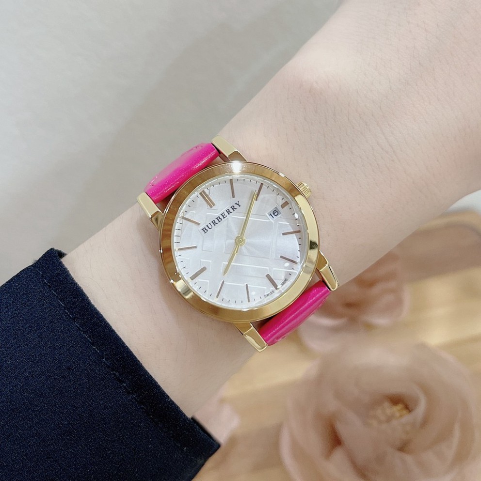 (Thẻ bảo hành 12 tháng) Đồng hồ nữ Burberry dây da kẻ màu, hàng full box, thẻ bảo hành 12 tháng - Dongho.burberry | BigBuy360 - bigbuy360.vn