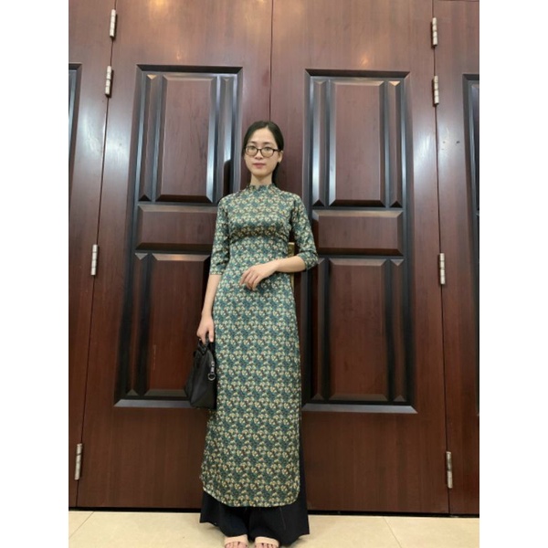 Áo dài lụa hoa nhí 01
