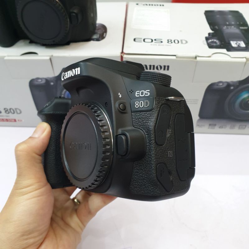 Máy ảnh canon 80D mới 98%