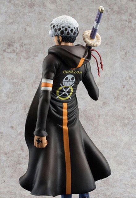 Mô hình Trafalgar D. Water Law POP Onepiece
