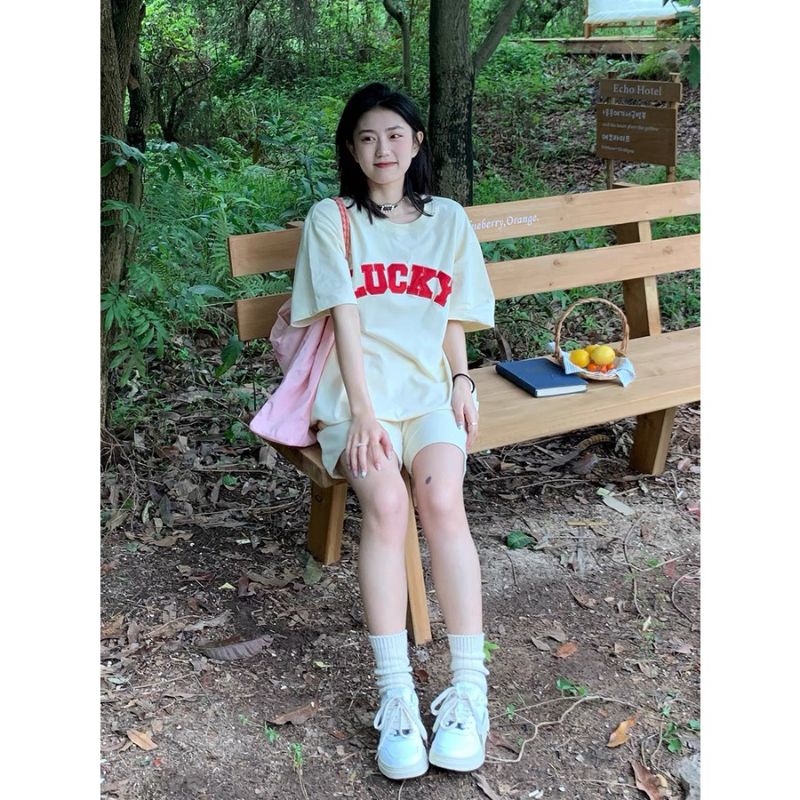Bộ Thun In Chữ Lucky Nữ Chất bo hàng dầy,from thụng tay lỡ ,dáng basic phong cách hàn quốc