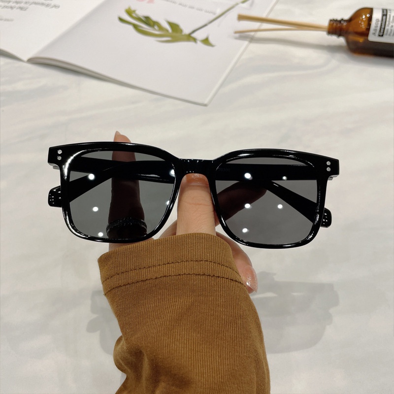 Kính Mát Gọng Vuông Màu Kẹo Thời Trang Hàn Quốc