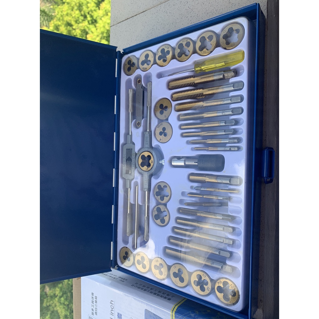 Bộ taro ren 40 chi tiết A1012 C-MART