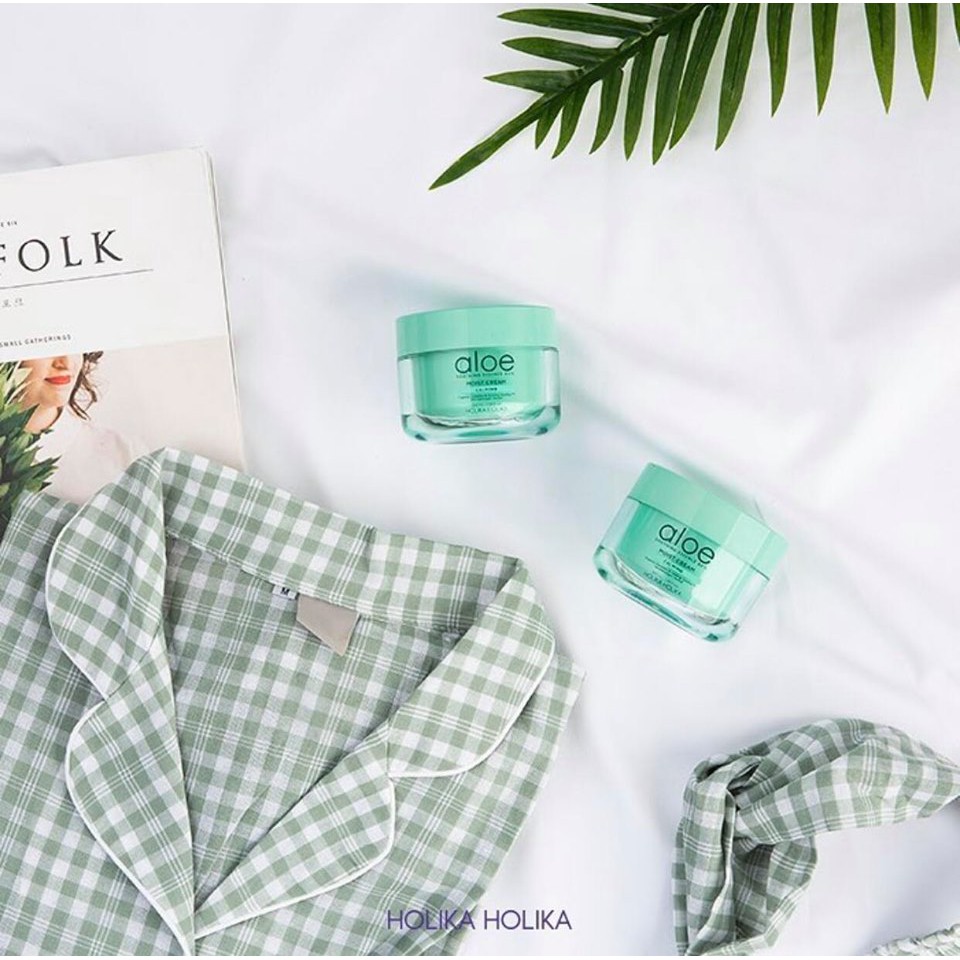 Kem dưỡng da Holika Holika soothing Essence 80% Moist Cream chiết xuất lô hội 100ml