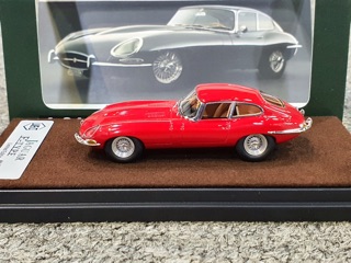Xe Mô Hình Jaguar E-Type Limited 1:64 JEC ( Đỏ )