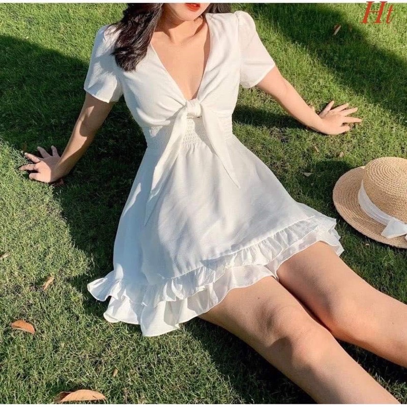 Váy xoè buộc nơ lưng H2V688