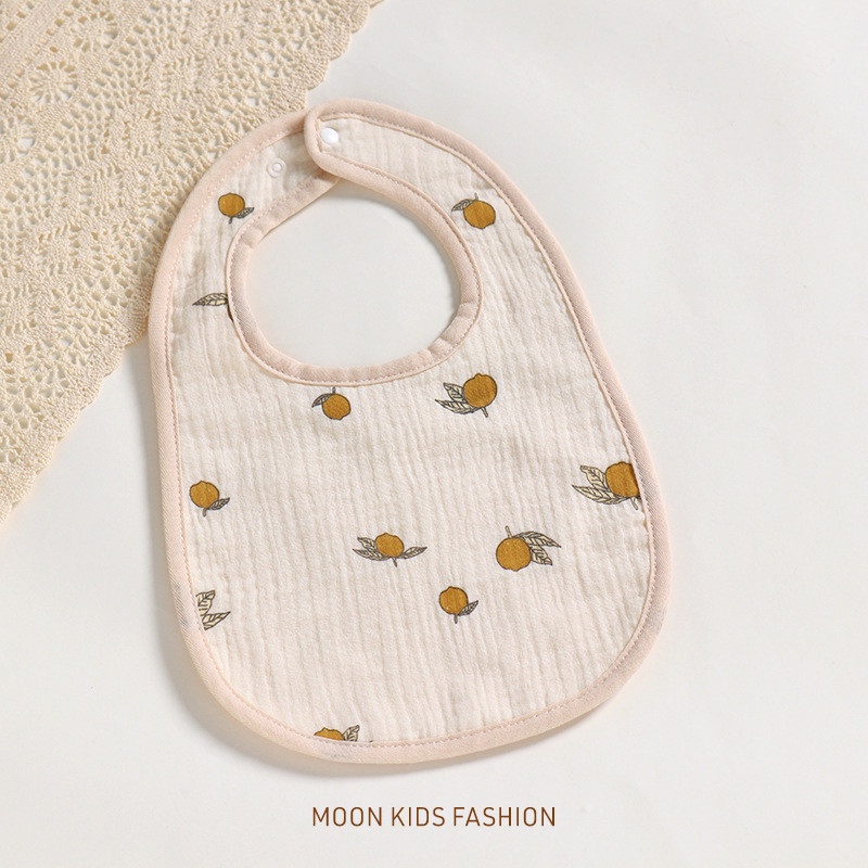 Yêm chữ U chất xô muslin họa tiết Hàn Quốc dùng cho bé lau miệng, đeo cổ khi ăn - Moon kids fashion
