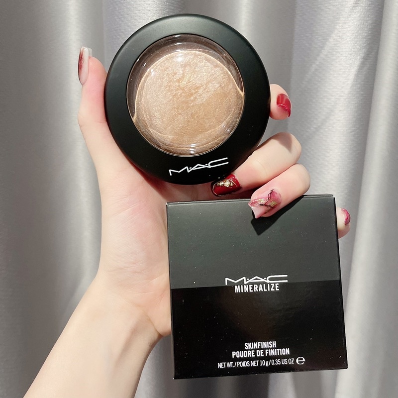 Phấn bắt sáng MAC Mineralize Skinfinish Poudre de Finiton màu Soft &amp; Gentle