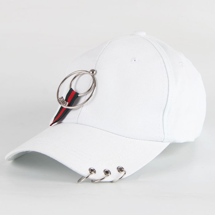 Nón Lưỡi Trai Có Khoen Sắt Thời Trang Hàn Quốc