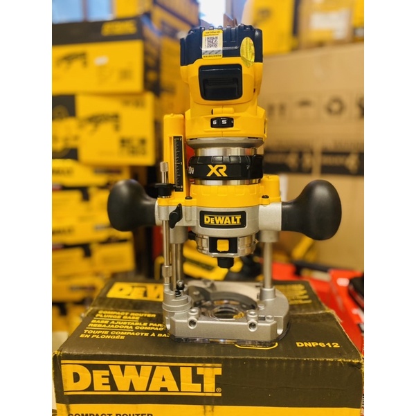 Router Dewalt DCW600B DCW600 Máy Phay Cầm Tay