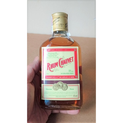 Nguyên liệu làm bánh hương rum/rum làm bánh hiệu CHAUVET - Chai nhỏ 175ml