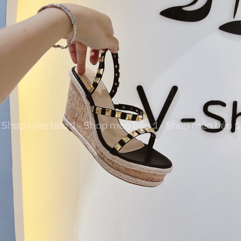 Sandal đế xuồng hai quai mảnh ngang viền đinh fullbox