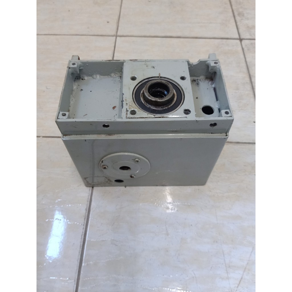 Hộp số giảm tốc