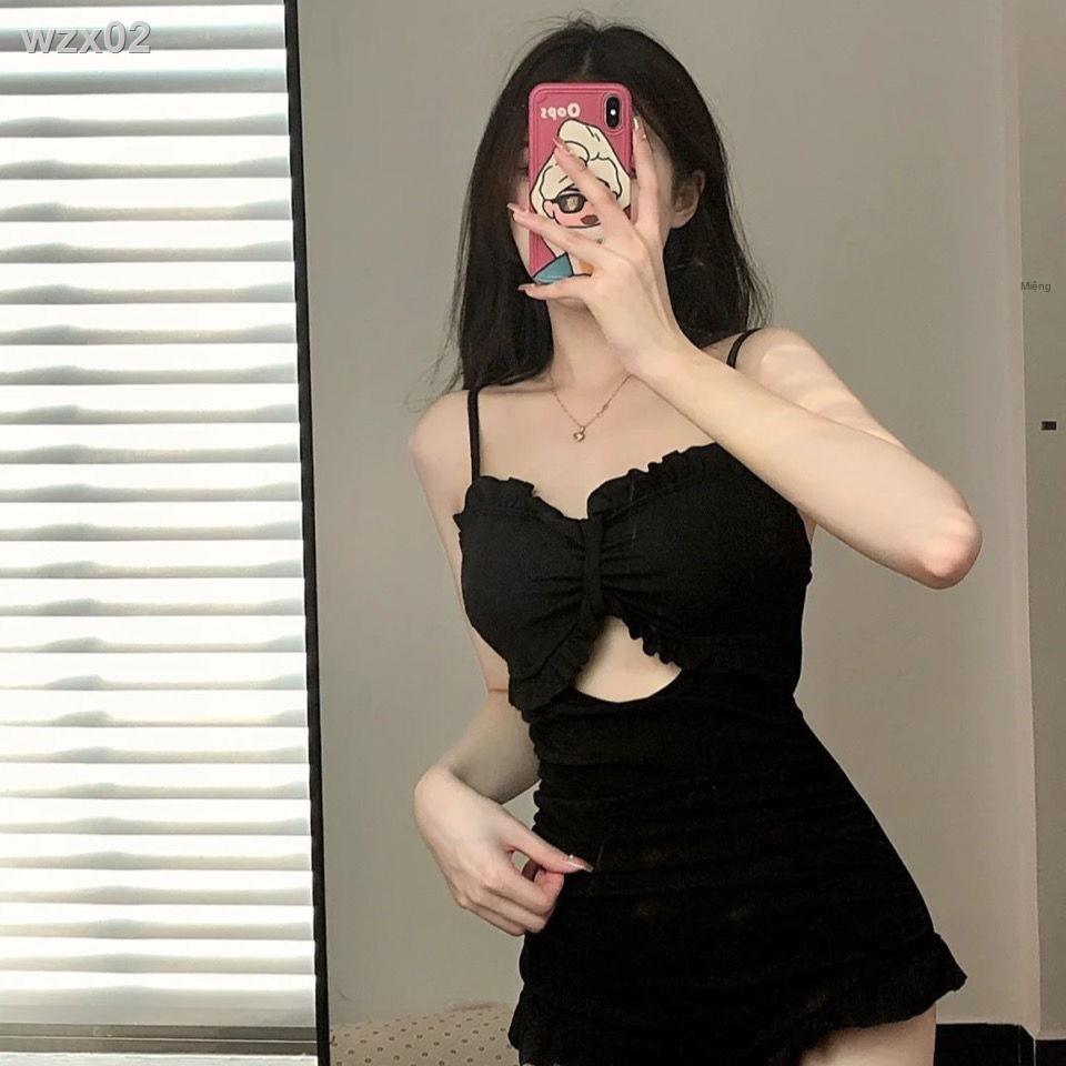 Phụ nữ Áo tắm Màu đen Che Bụng Mỏng Gầy Gợi Cảm Dây Rỗng Một Mảnh Bảo Thủ Boxer Wave Ren Sinh Viên < | BigBuy360 - bigbuy360.vn