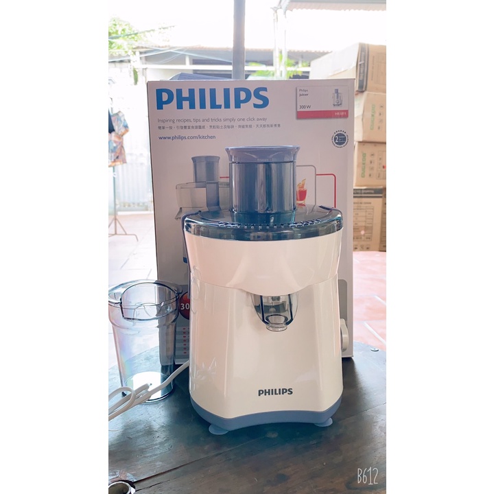 Máy ép trái cây PHILIPS HR1811