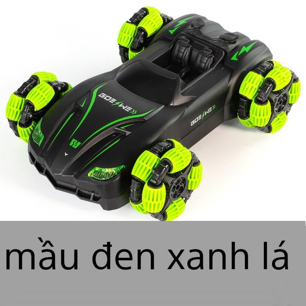 ÔTÔ ĐIỀU KHIỂN TỪ XA XE KIỂU DÁNG XE ĐUA CÓ CHỨC NĂNG PHUN SƯƠNG KÉP CHO BÉ TRAI HOẶC GÁI KEM CÁP SẠC ĐIỆN USB