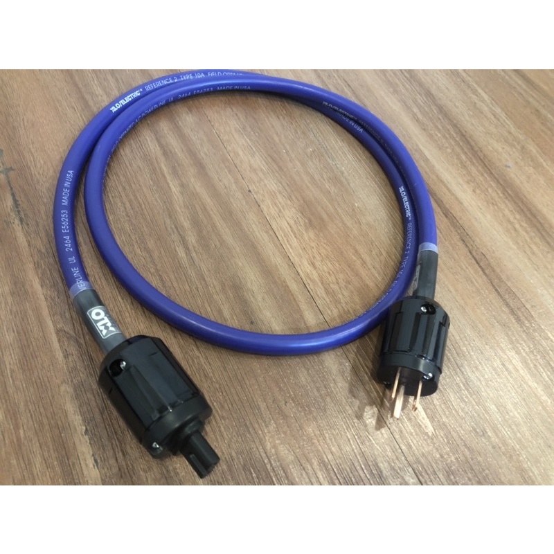 Dây nguồn xlo đầu số 8