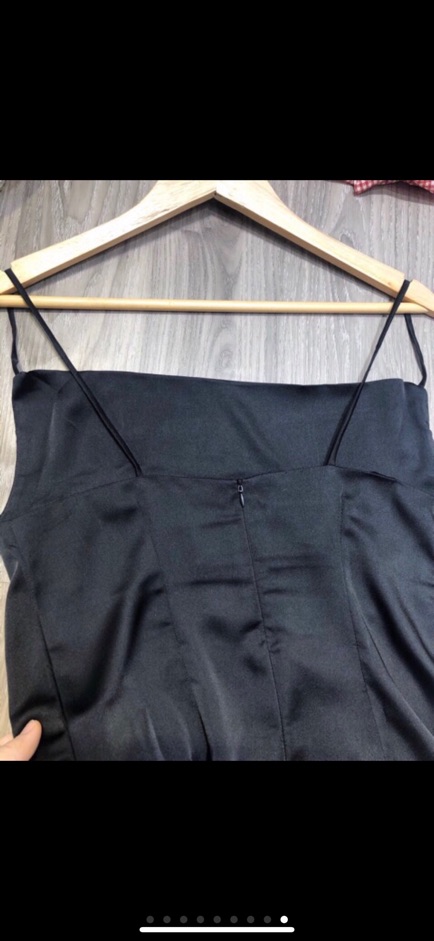 XẢ HÀNG ❤️váy maxi 2 dây cổ đổ chất lụa satin hàng đẹp...HOT | BigBuy360 - bigbuy360.vn