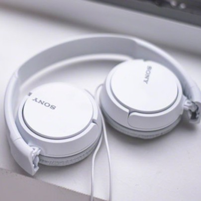 Tai nghe sony mdr-zx110