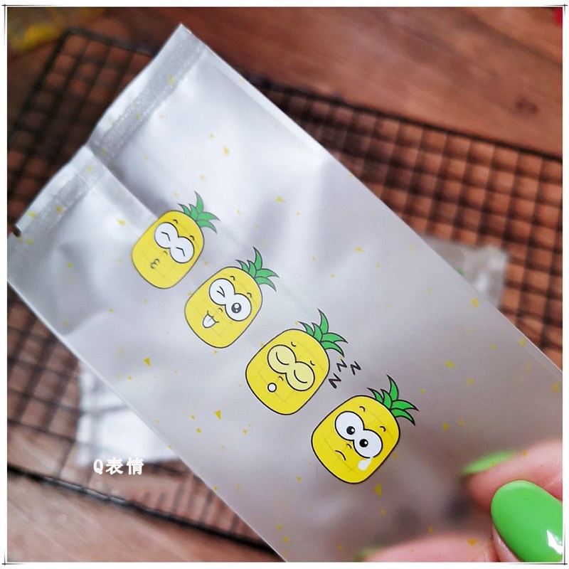 Set 100 bộ khay túi đựng bánh dứa