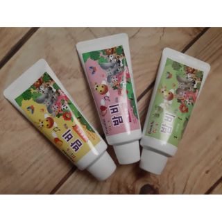 Kem đánh răng Hàn Quốc cho bé