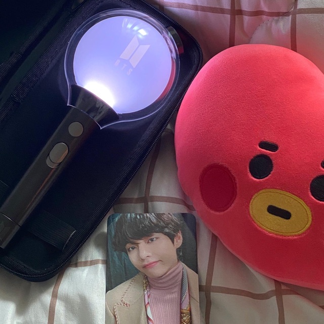 CÓ SẴN- GẬY CỔ VŨ ARMY BOMB OFFICAL- BTS BOMB SE SPECIAL