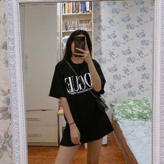 Áo thun Vogue Oversize