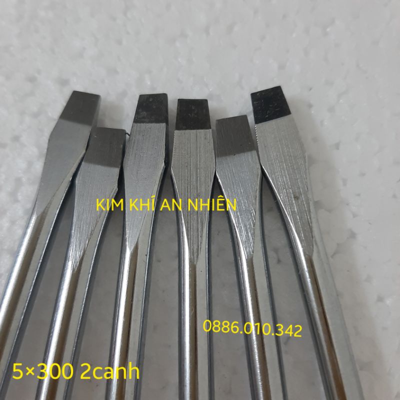 Tua vít dài 5x300mm, 6x300mm có từ tính bằng thép Crv chính hãng CMART