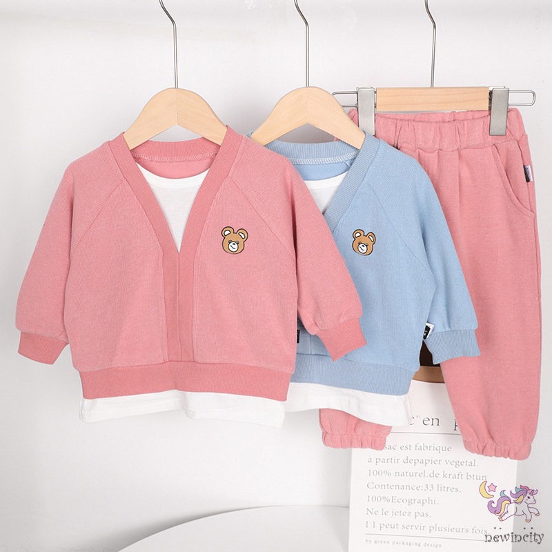 Set 2 món áo dài tay in họa tiết hoạt hình + quần dài kiểu Hàn Quốc xinh xắn cho bé