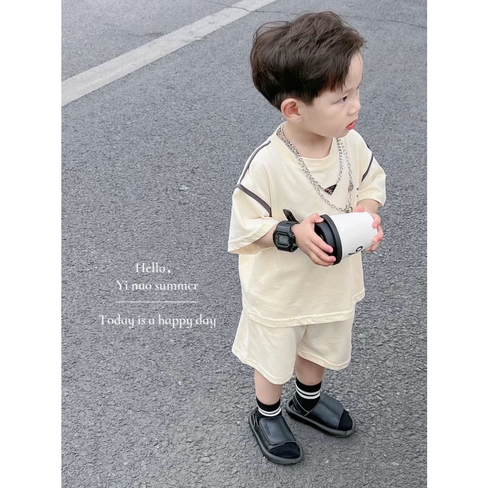 Bộ Đồ Ngắn Tay Thời Trang Mùa Hè Phong Cách Mới Mẻ Dành Cho Bé Trai
