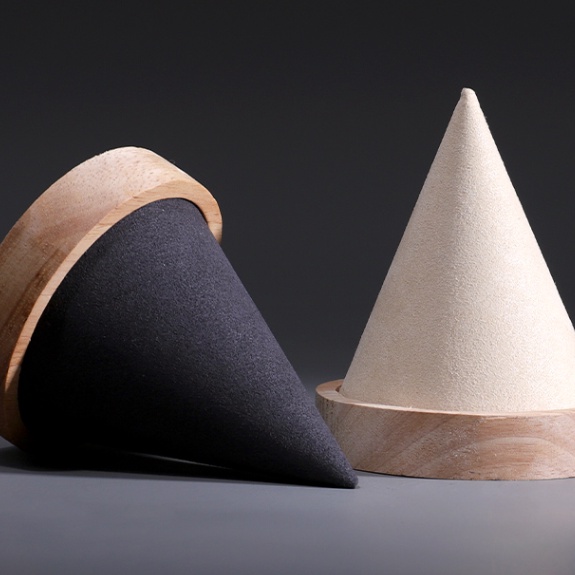 Giá Đỡ Trưng Bày Trang Sức Bằng Gỗ Trơn