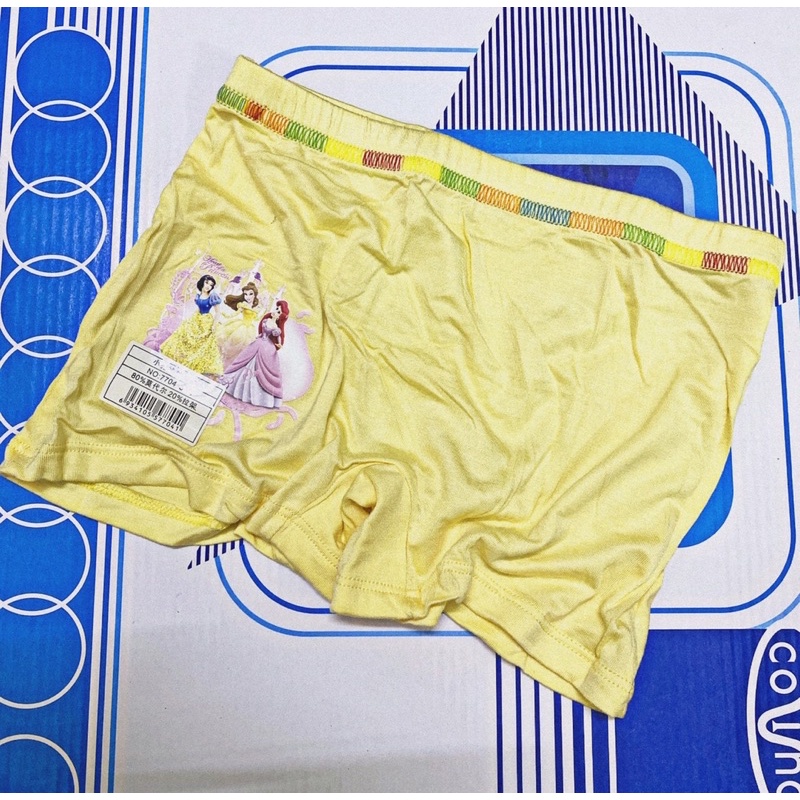 Quần Chíp Cho Bé Chất Liệu Vải Cotton 100% Mặc Ôm Sát Thoải Mái Tuyệt Đối