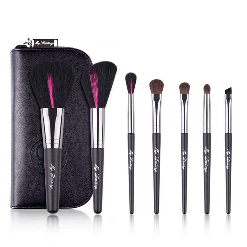 7Pcs Makeup Brushes Set with Bag Soft Powder Blush Blending Eye Shadow Brush kit